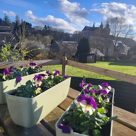 Le Grand Cerf Citadin Feriehus Saint-Hubert