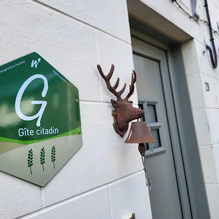 Le Grand Cerf Citadin * Saint-Hubert